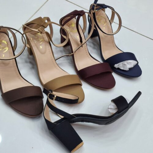 women classic ankle strap block heel sandal
